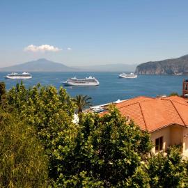 Al Centro Suites, hotel in Sorrento