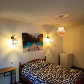 Grande Chambre Cosy avec Salle de Bain Privative, hotel u gradu 'Lassigny'