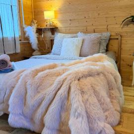 Chalet avec salle d'eau, хотел в Chavagne