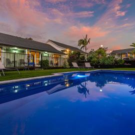 Ash Grove Boutique Motel