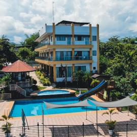 Sacaan Tropical Breeze Resort, hotel v destinácii Sogod