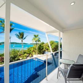 Baybliss Escape #2 - Adults Only, hotel in Shute Harbour