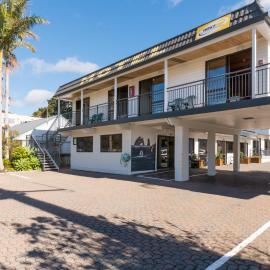 Outrigger Motel