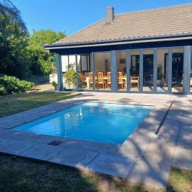 Spacious Family Home - Windsor Retreats