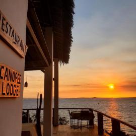 Canopee Lodge, hotel sa Nosy Komba
