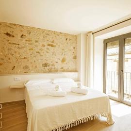 Apartamento en el Pont Vell, hotel a Besalú