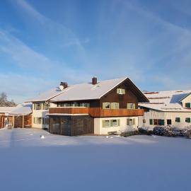 FeWo Froschkönig mit Sauna & Bergblick, Self-Check-in, WLAN, Parkplatz, zentrumsnah
