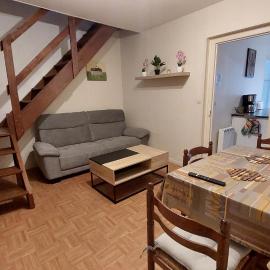 Maison centre ville, hotell i Nogent-sur-Vernisson