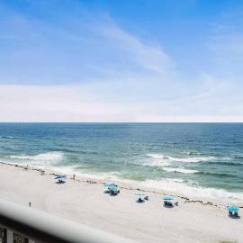 2 Bedroom Condo with Panoramic Views, hotel in Pensacola