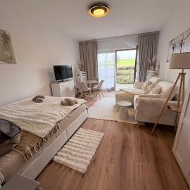 Chiemsee-Perle, stylisches Luxus-Appartement, hotel a Rimsting