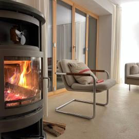 Stylish Jura house for 10 guests, viešbutis mieste Grandval