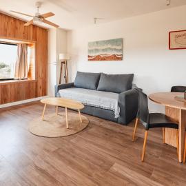 Dread Shack Nodo Norte 2 - Casa en Complejo Zona Santa Isabel, Chapa Para 4 PAX Con Parrilla - Hola Sur