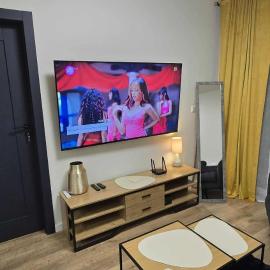 Apartament Blue 4 pokojowy z ogródkiem, hotel en Varsovia