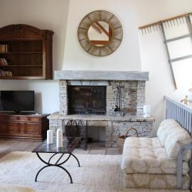 Maison de charme entre le Larzac et les Cévennes, hotell i Saint-Jean-du-Bruel