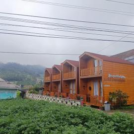 Dieng Indah Villa & Cabin by Hello Room, готель у місті Diyeng