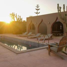 4 bedroom Villa Pool Sea Views 9 person, hotel in Mirleft