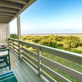 Resort views - Huge Balcony - Steps to the beach!