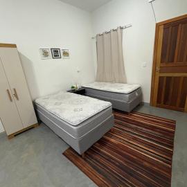 Studio 4 - Solteiro、アラクルスのホテル