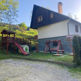 Chata na Čertove, hotel in Štôla