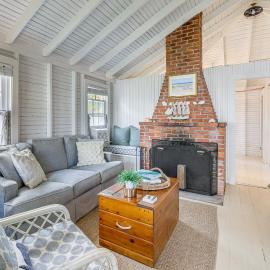 Steps to Beach: Timeless Lower Cape Cottage