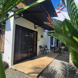 La Casa de Pepa y Poli with Jacuzzi and free bikes