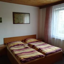 Penzion Tenis, hotel v destinácii Poděbrady
