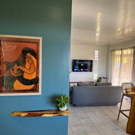 Fare Araea – hotel w mieście HUH
