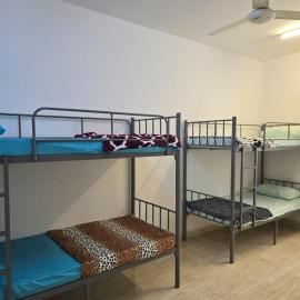 Moznaa Hostel