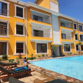 Golden Duranta Villas and Apartments, hotel in Ukunda