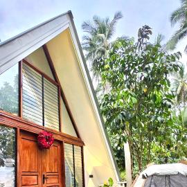 The A House by Pamonglo Garden Resort, hotell sihtkohas Bacnit