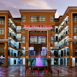 Beal Mall & Hotel, hótel í Arua