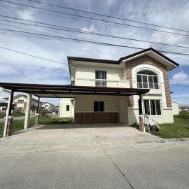 Solana Zaragoza house for lease