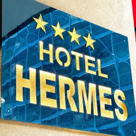 Hotel Hermes T
