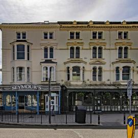 Montague House Apartments, Hotel in Llandudno