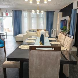 Bernies Blue Heaven, hotel v destinaci Colombo