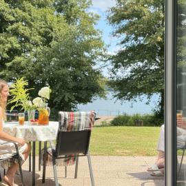 NEU!!! Ferienpark- Seezeit direkt am Krakower See, hotel in Krakow am See