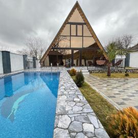 Aura Frames, hotel en Vǝndam