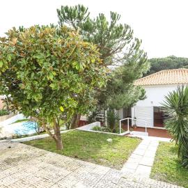 Villa Cuca, hotel em Almada