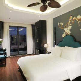 Royal Hotel - Trinh Van Bo, Nam Tu Liem, hotel a Văn Trì