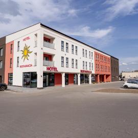 Hotel - Restauracja SŁONECZNA, hotel di Gostyń