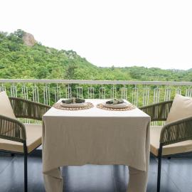 VSR Vriksha Naturopathy Wellness Resort, hotelli kohteessa Hyderabad