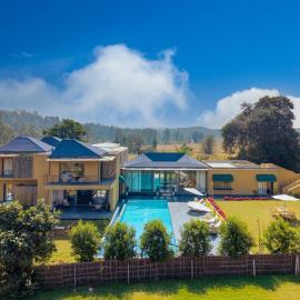 Bhīmlāt에 위치한 호텔 amã Stays & Trails - Banjaar Kothi, Kanha National Park