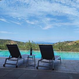 Lovely Home In Rodi Milici With House Sea View