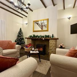 Central Buxton - Modern Cottage - Peak District