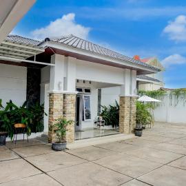Collection O near Museum Tsunami Banda Aceh formerly Blower Residence