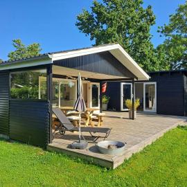 Family Holiday Home Close To Beach At Vejlby Fed, hotel sa Middelfart