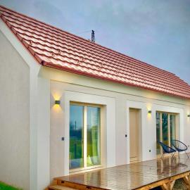 Wildwald Lodge, готель у місті Döbrönte