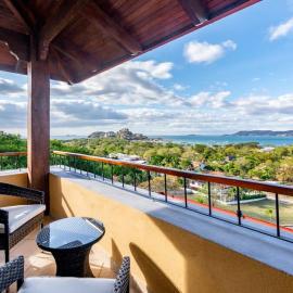 Modern, Immaculate Unit in Flamingo with Spectacular Ocean Views