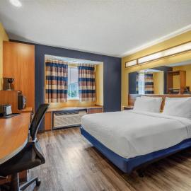 SureStay Plus Hotel by Best Western Keyser, hotel en Keyser