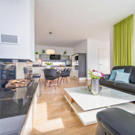 Ostsee-Traumferienwohnungen Villa Meeresbrise - mit Wallbox, großzügiger Dachterrasse & modernem Komfort